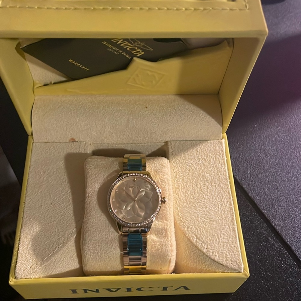 Invicta watch / Brand new